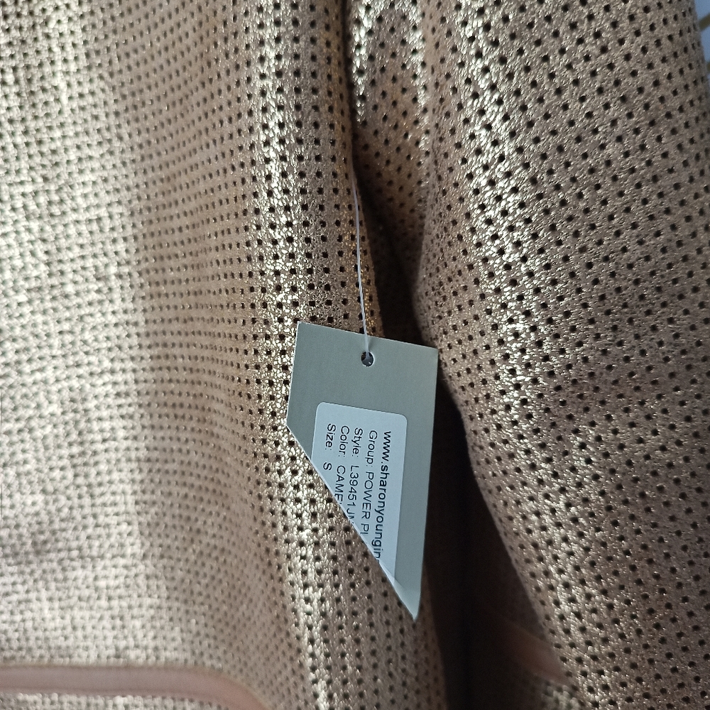 A La carte Gold perforated jacket! - Picture 4 of 7